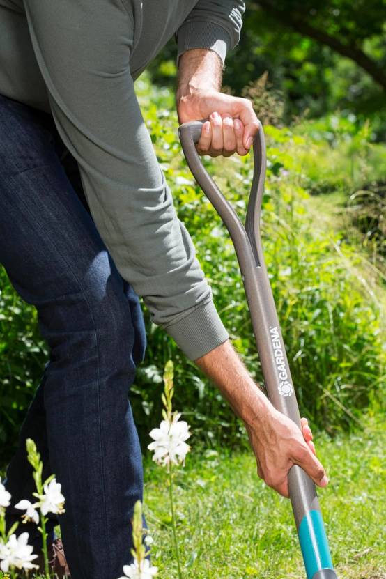 Bêche à bord pointu NatureLine bois frêne 117 cm GARDENA - Image 4