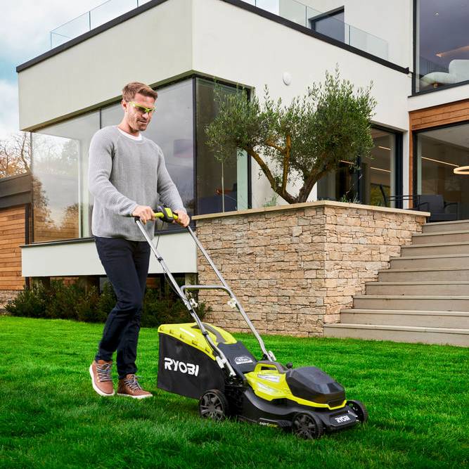 Ryobi - Tondeuse poussée 18V Brushless Ø coupe 37 cm ramassage et mulching - Ryobi - Image 9