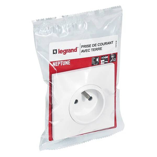 Prise de courant avec terre Neptune 16A blanc – LEGRAND - Image 1