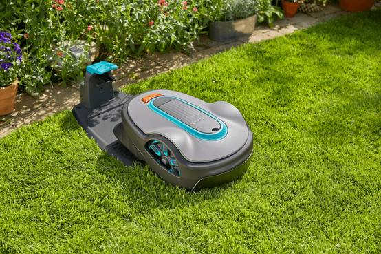 Tondeuse robot connecté Bluetooth Sileno Life 750m² - GARDENA - Image 10