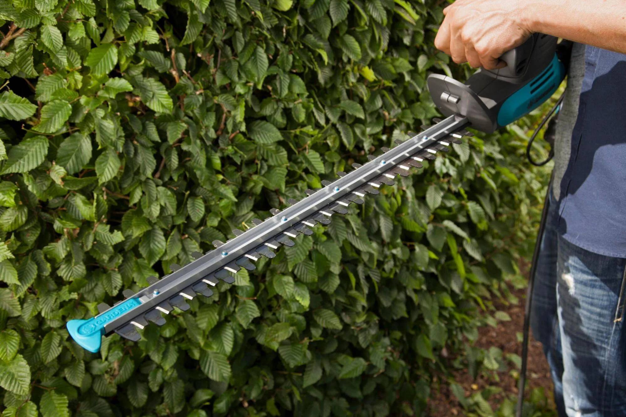 Taille-haies électrique 420 W L 45 cm EasyCut 420/45 GARDENA - Image 10