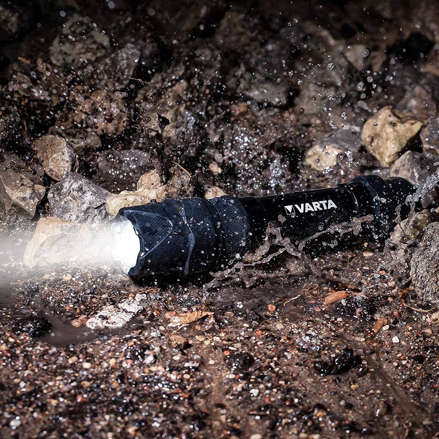 Lampe Torche Indestructible F30 PRO - VARTA - Image 5