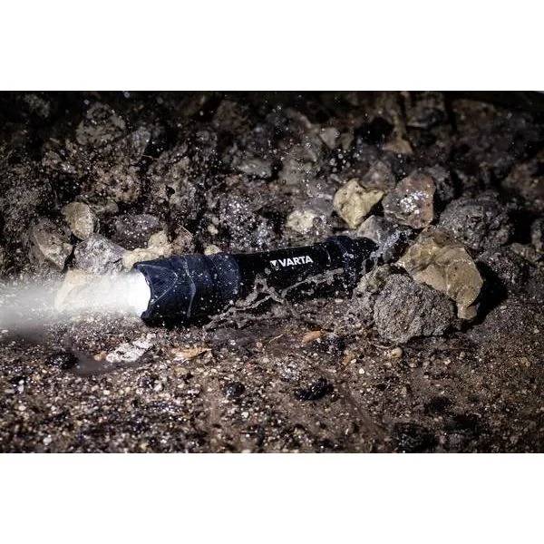 Lampe Torche Indestructible F30 PRO - VARTA - Image 7