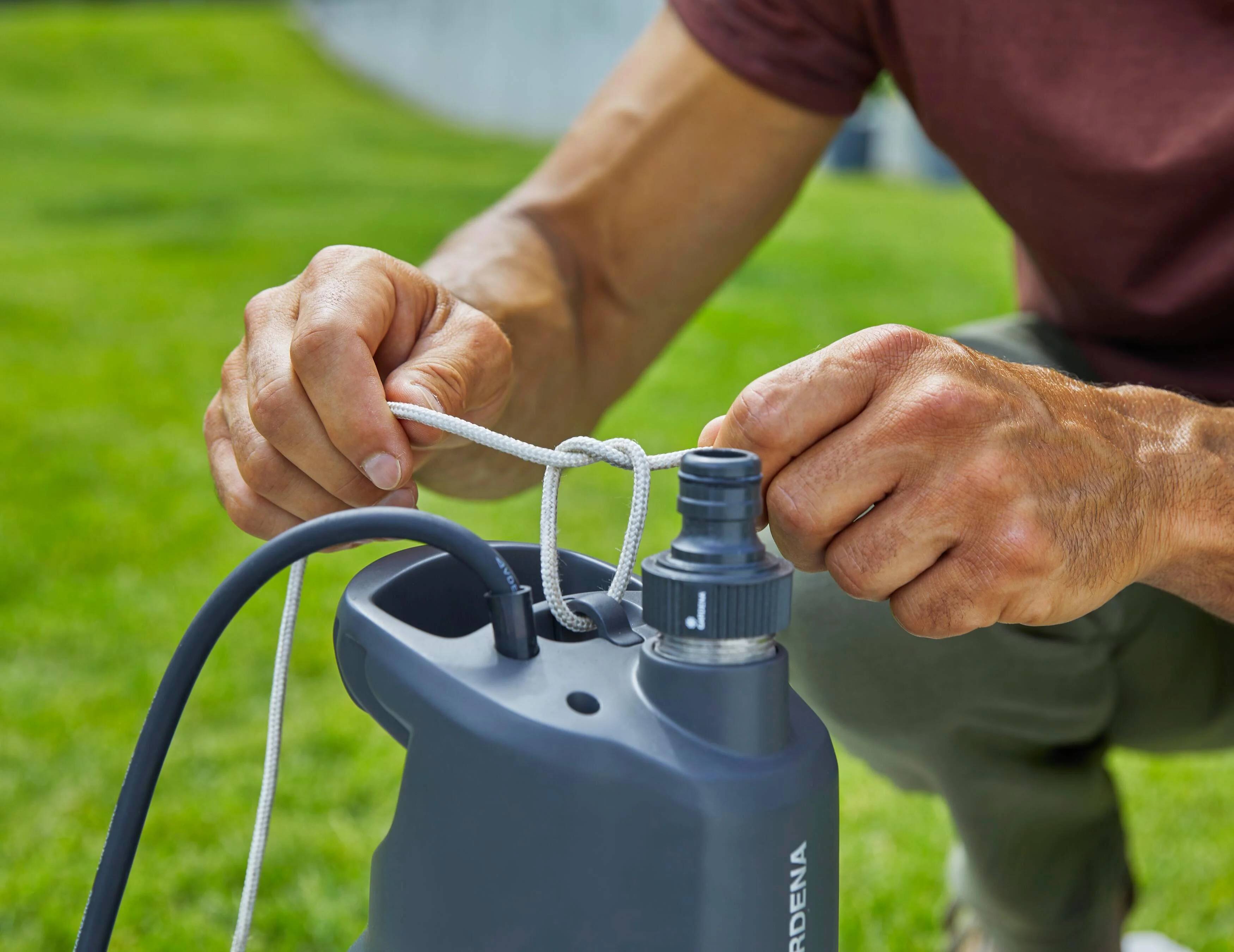 Gardena - Pompe immergée automatique en acier inox Ø149 mm 5900 l/h max. 900W - Gardena - Image 1