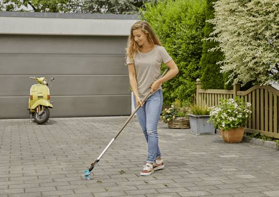 Désherbeur pour allées et terrasses 2 en 1 Combisystem GARDENA - Image 6