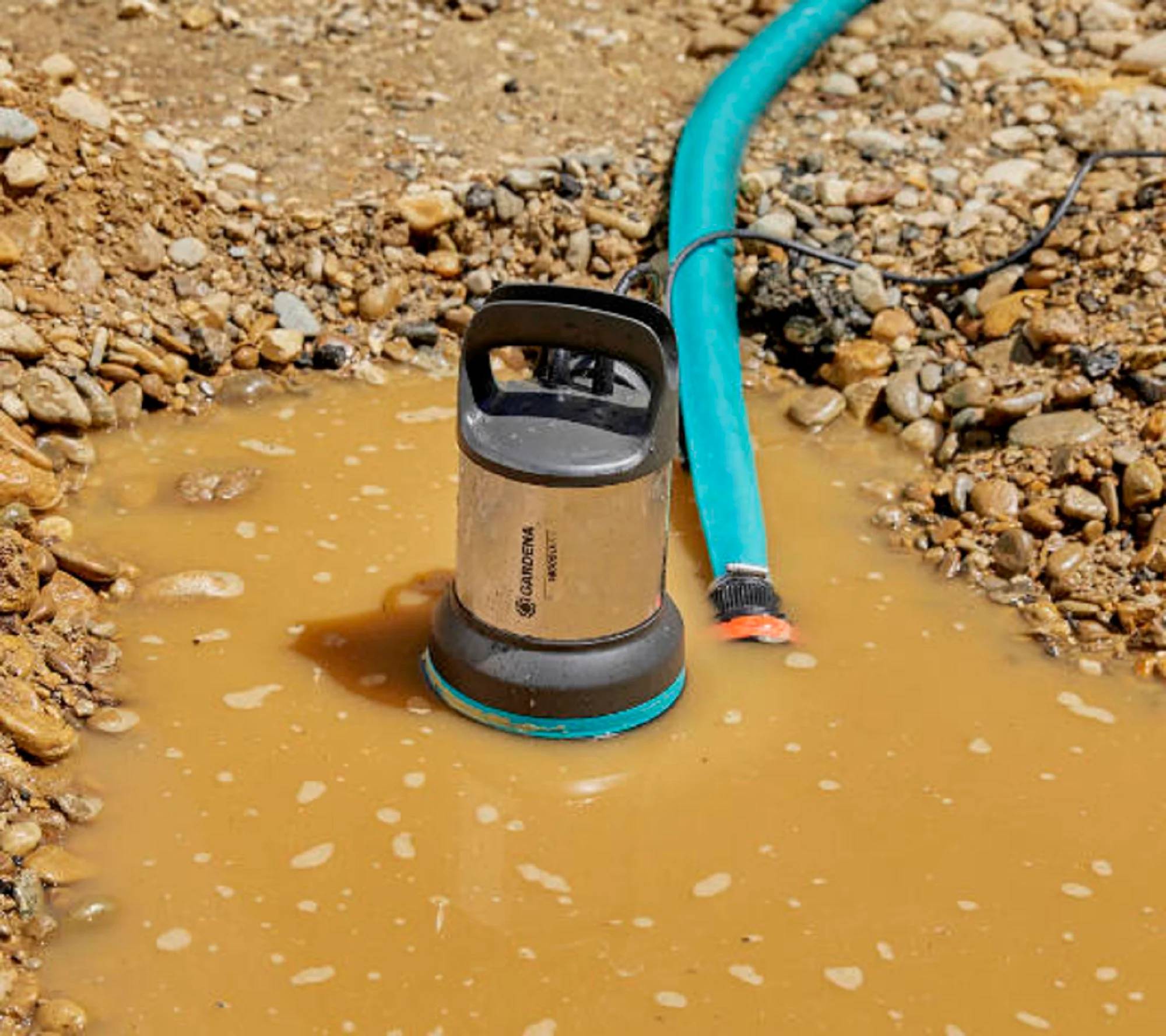 Pompe d'évacuation eaux chargées 450W 16000l/h - GARDENA - Image 3