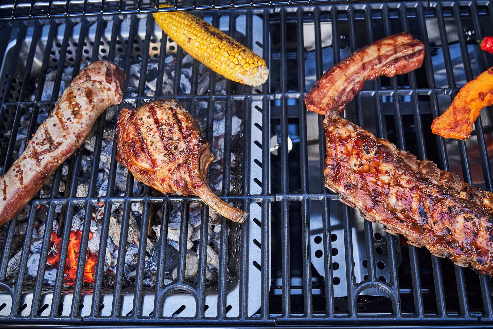 Char-broil - Barbecue Hybride 4 Brûleurs Acier Inoxydable Noir 154,9 cm - CHAR-BROIL - Image 6