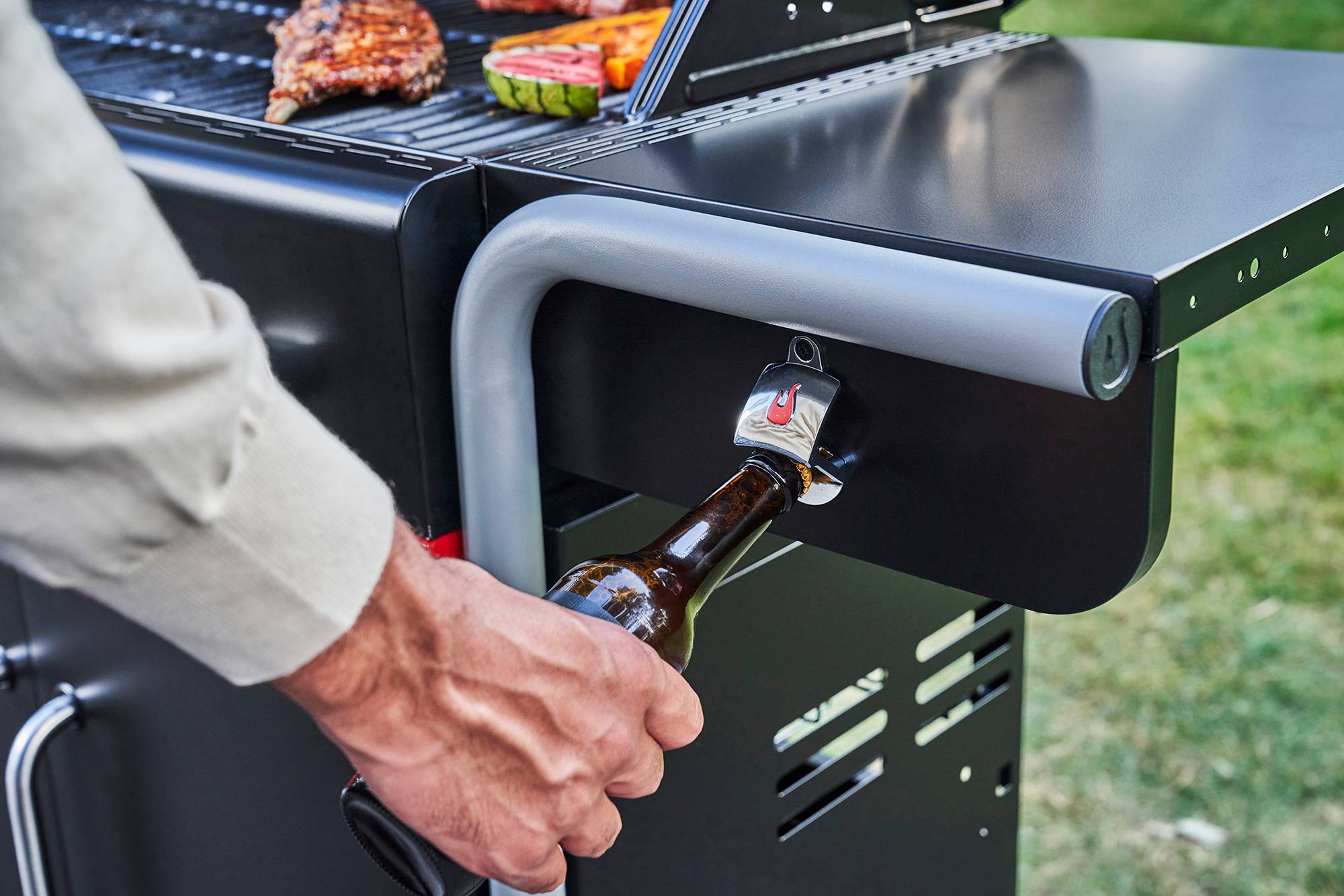 Char-broil - Barbecue Hybride 4 Brûleurs Acier Inoxydable Noir 154,9 cm - CHAR-BROIL - Image 8