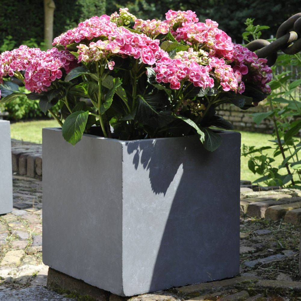 Bac à fleurs en fibre de terre Cubi L28 H28 cm gris - Image 2
