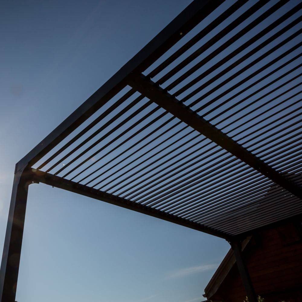 Pergola autoportante bioclimatique 10.80 m2 - Image 2