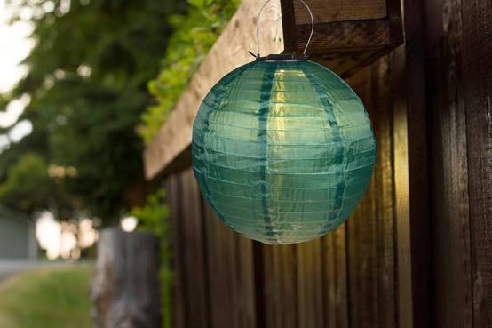 Ecloz - Lampion solaire suspendu vert pin - ECLOZ - Image 1