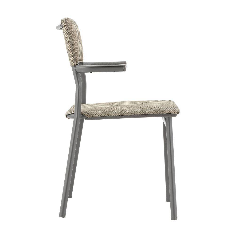Lafuma-Mobilier - Fauteuil de jardin alu moka/titane Oron Lafuma Mobilier - Image 1