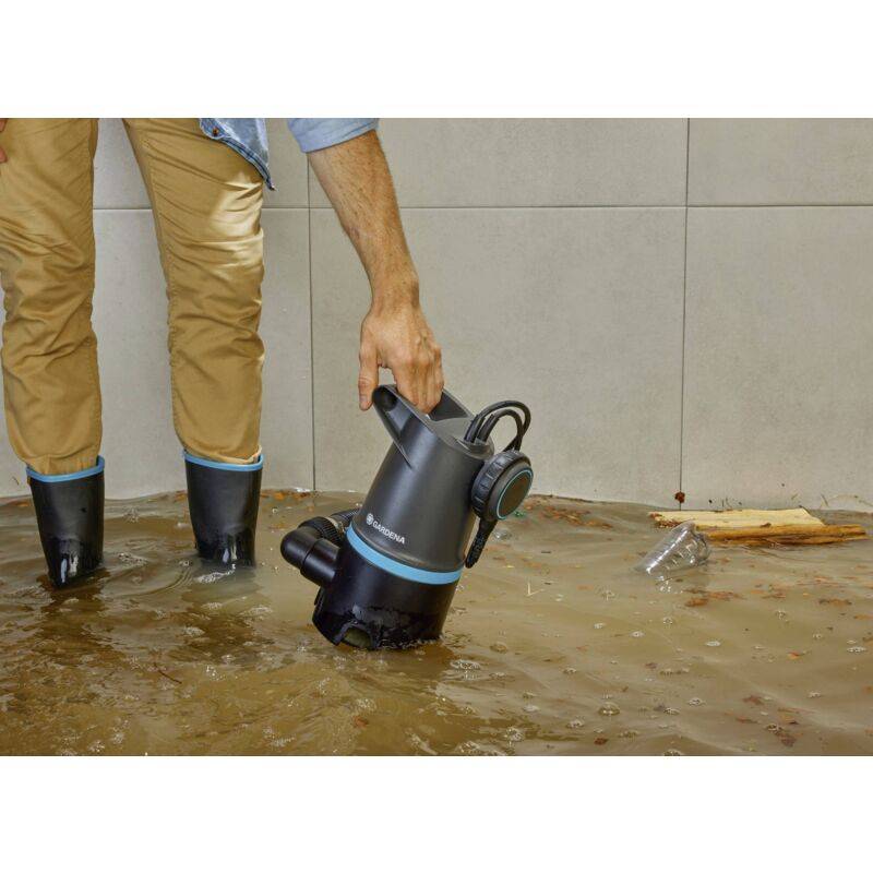 Gardena - Pompe submersible pour eaux chargées plastique noir 2000l/h L.36 x l.23,5 x H.18,5 cm - Gardena - Image 2
