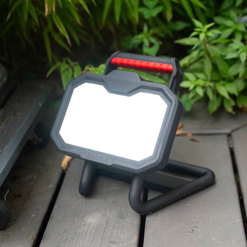 xanlite - Projecteur LED 20W, IP54, rechargeable USB-C, 2300 Lm, équivalence 140W, 5000 K, Blanc froid - Image 4