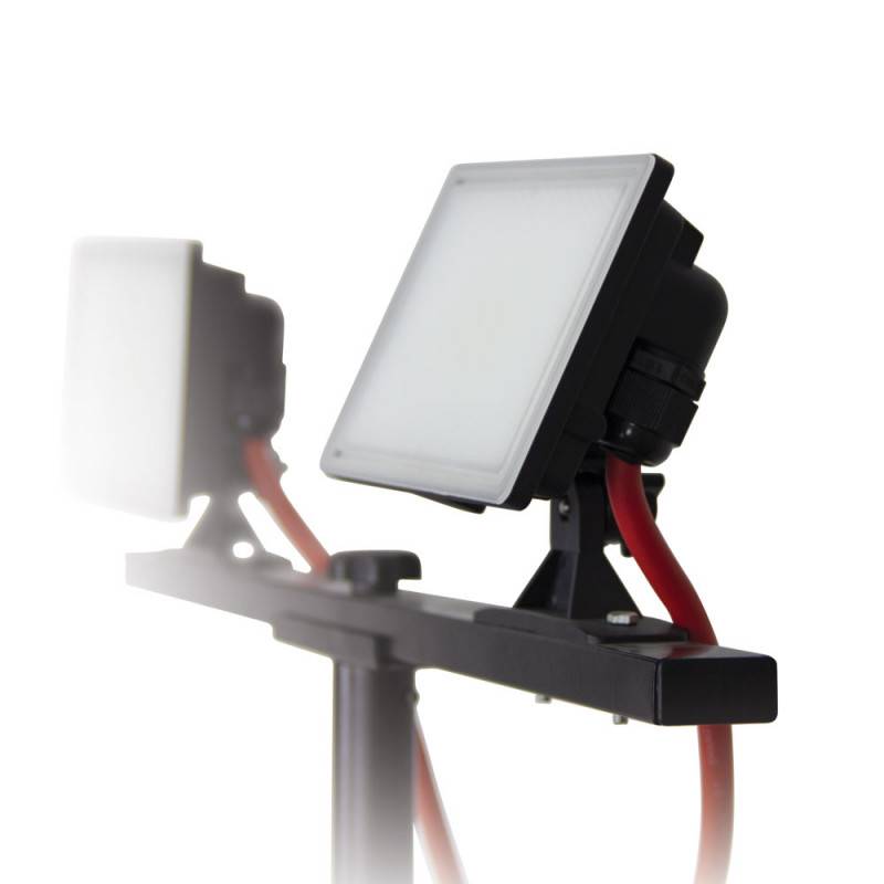 xanlite - Projecteur LED chantier IP44 secteur trépied 2 têtes équivalence 105W 2X800 lum. 6500K Blanc froid - Image 8