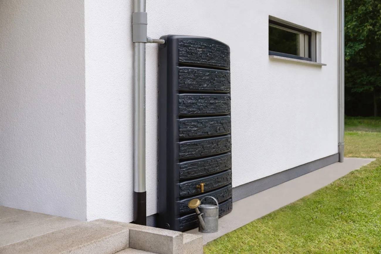 Garantia - Récupérateur d'eau de pluie 400L mural robinet inclus gris granite ExtraSlim - GRAF - Image 1