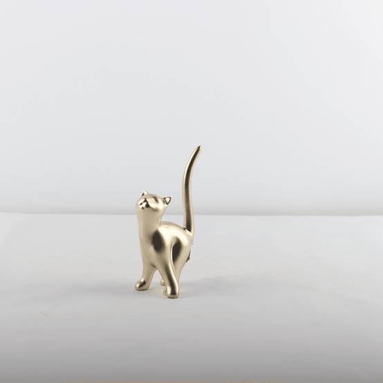 Chat doré en céramique H.15 cm - ECLOZ - Image 1